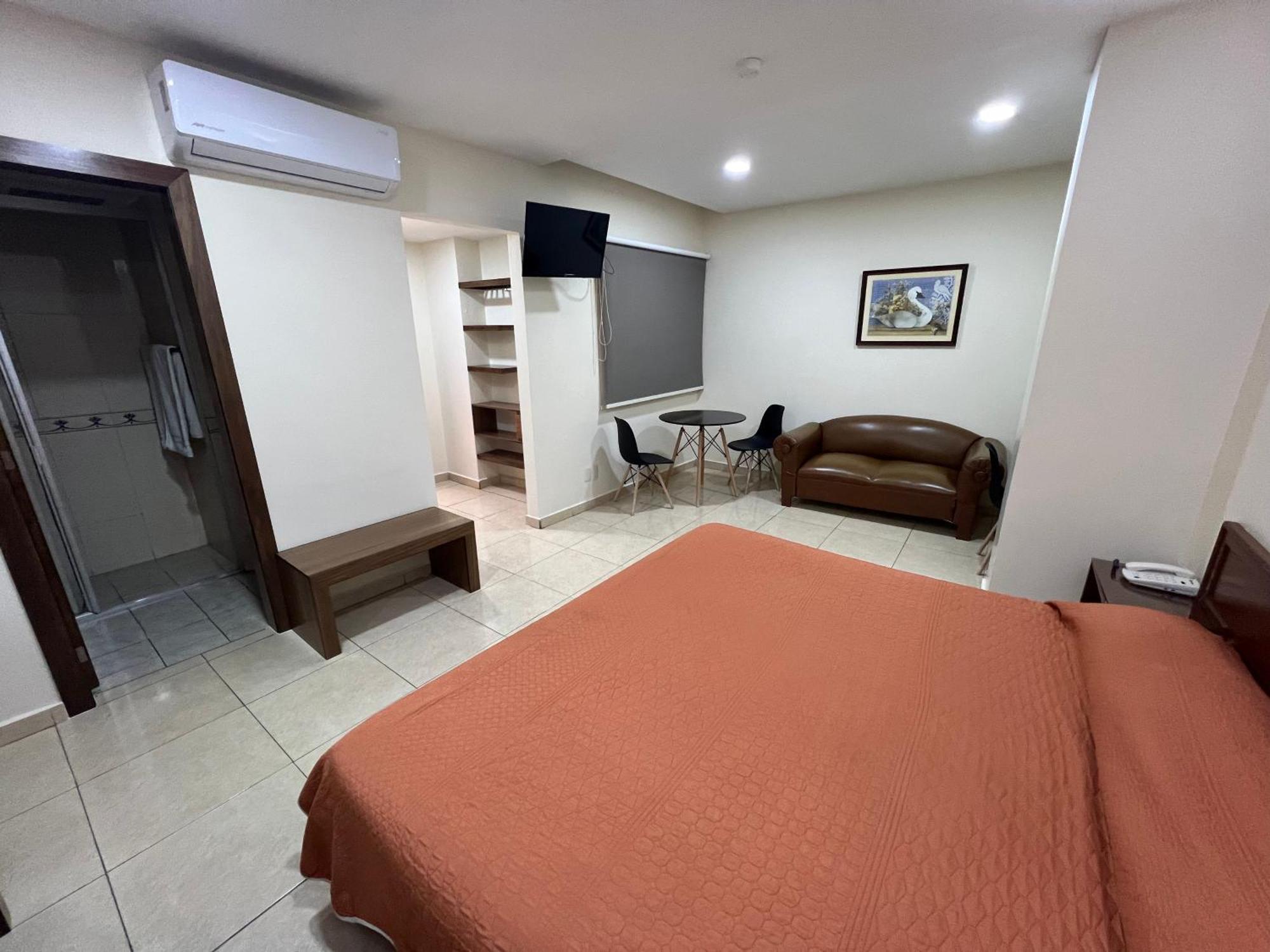 Hotel Fiesta Altena Tepatitlán de Morelos Eksteriør billede
