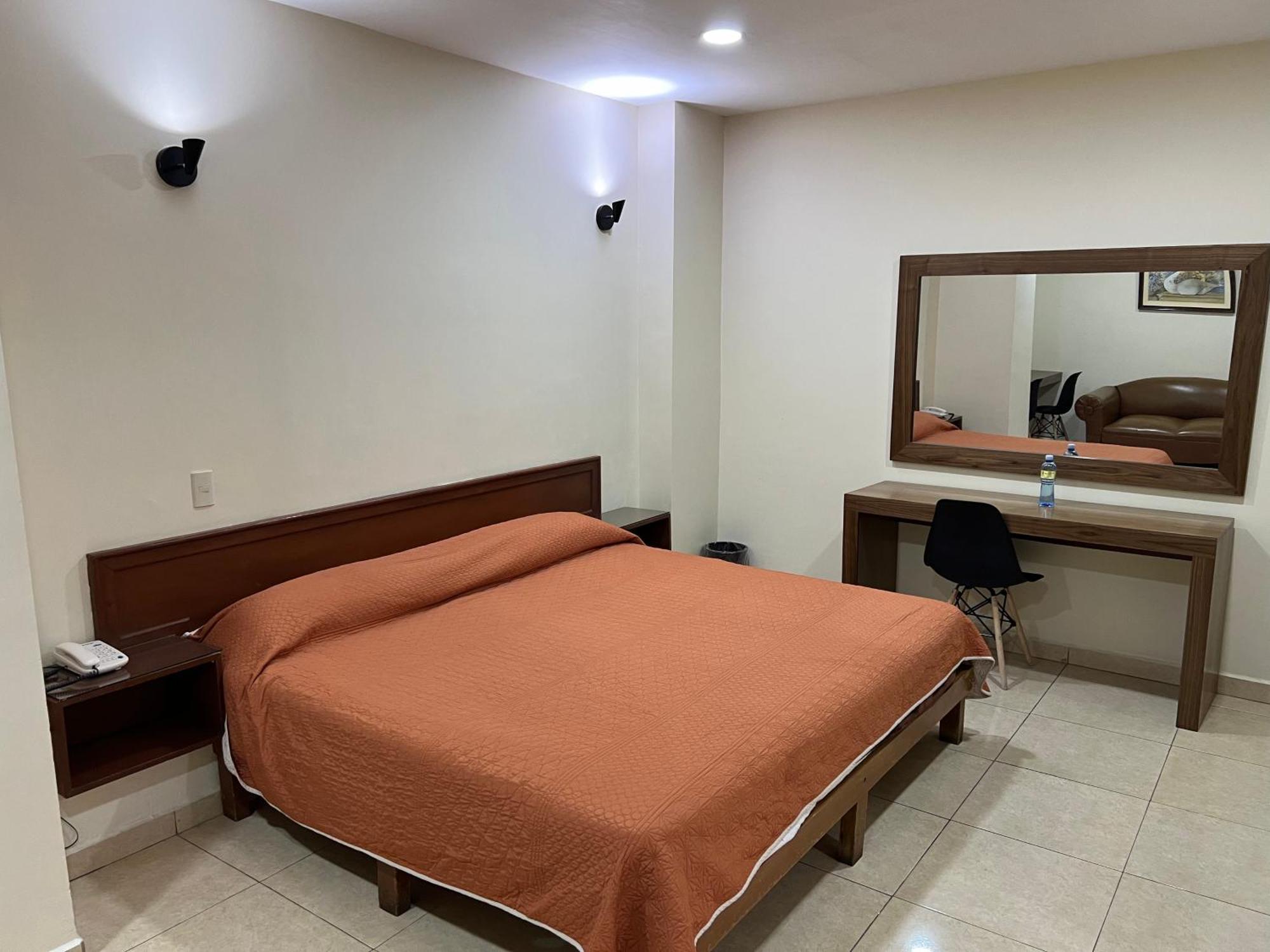 Hotel Fiesta Altena Tepatitlán de Morelos Eksteriør billede