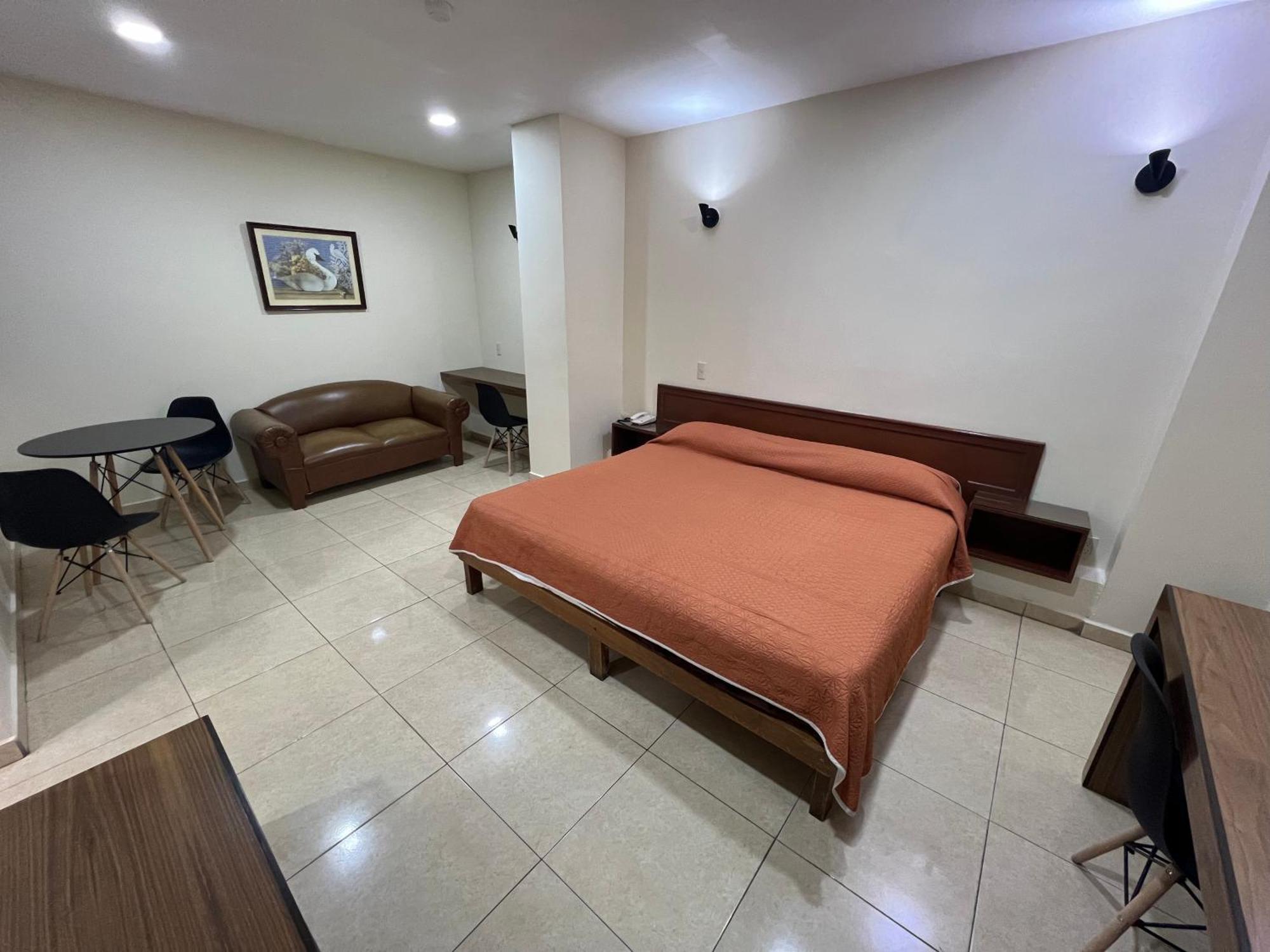 Hotel Fiesta Altena Tepatitlán de Morelos Eksteriør billede